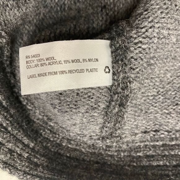 GAP 100% Wool Gray Button Up Sweater Cardigan Shrug Size XS - Picture 6 of 10